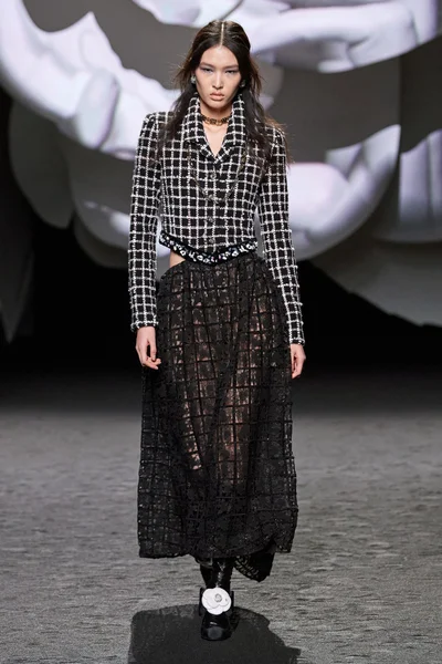 Look 51